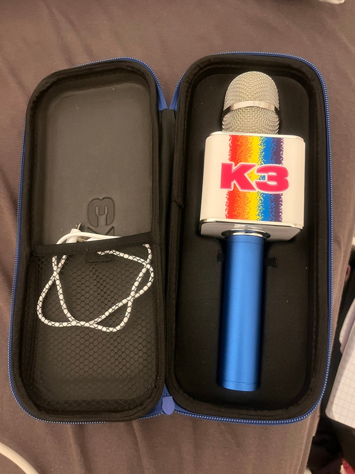 K3 Microfoon met hoesje en oplaadkabel, Ophalen of Verzenden, Gebruikt, Zangmicrofoon, Draadloos
