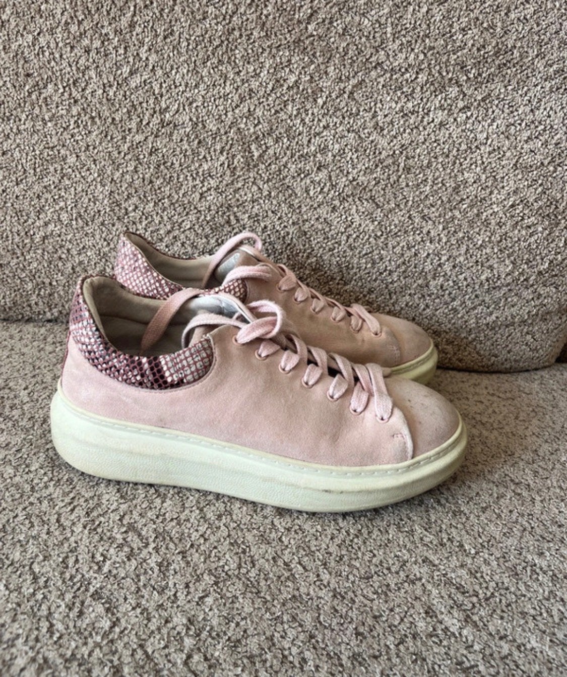 Deabused sneakers leer / suede licht roze - Maat 38, Ophalen of Verzenden, Roze, Sneakers of Gympen, Zo goed als nieuw