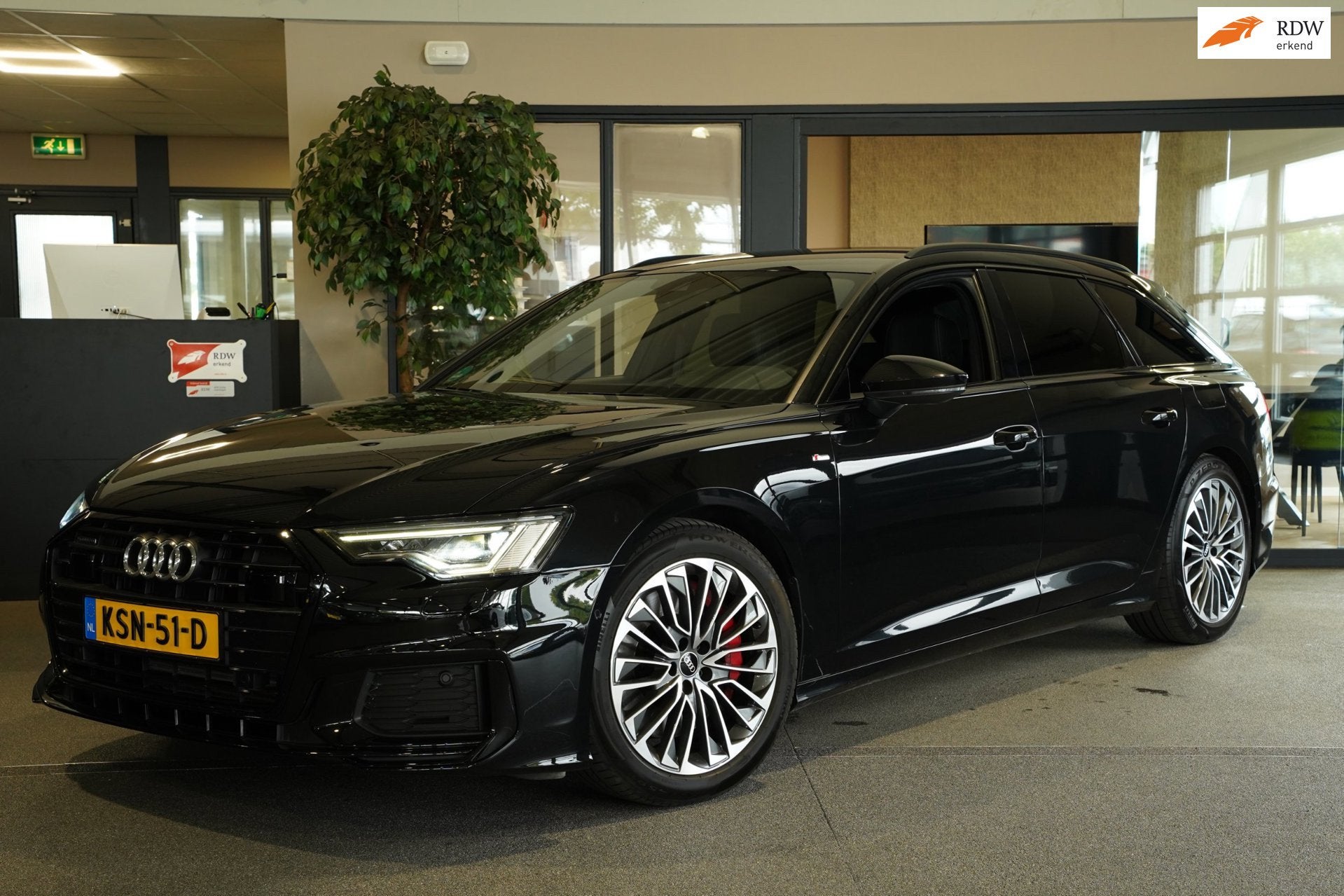 Audi A6 Avant 55 TFSI e quattro Competition S-line Leder Tre, Auto's, Gebruikt, Zwart, 4 cilinders, Zwart