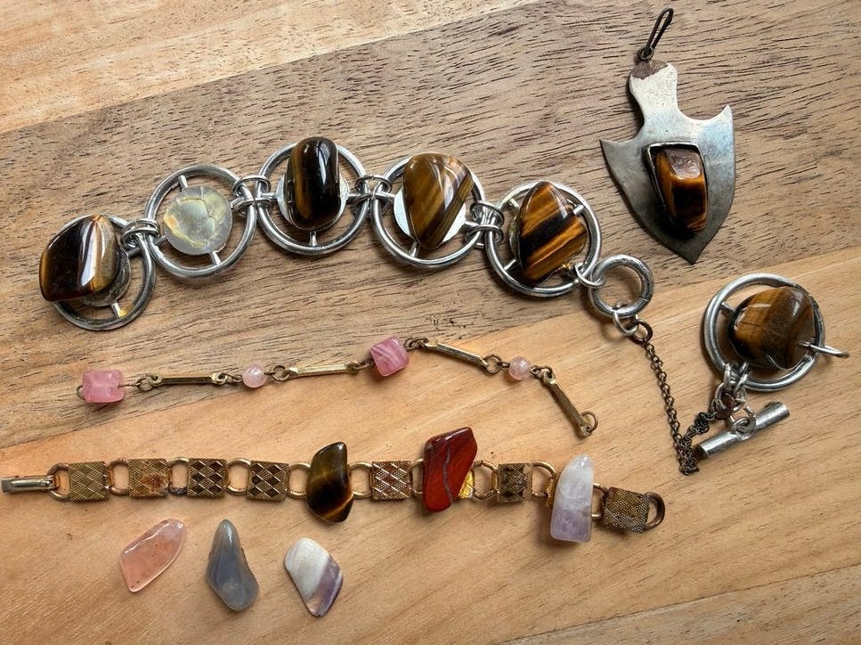 Diverse edelstenen, Sieraden, Tassen en Uiterlijk, Armbanden, Overige materialen, Gebruikt, Overige kleuren, Ophalen of Verzenden