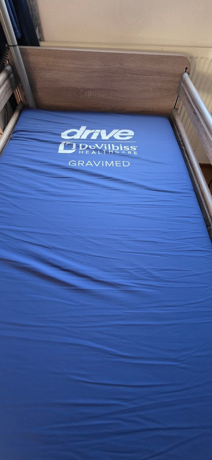 eenpersoons hoog/laag bed met en papegaai, Ophalen, Verstelbaar, 90 cm, Eenpersoons