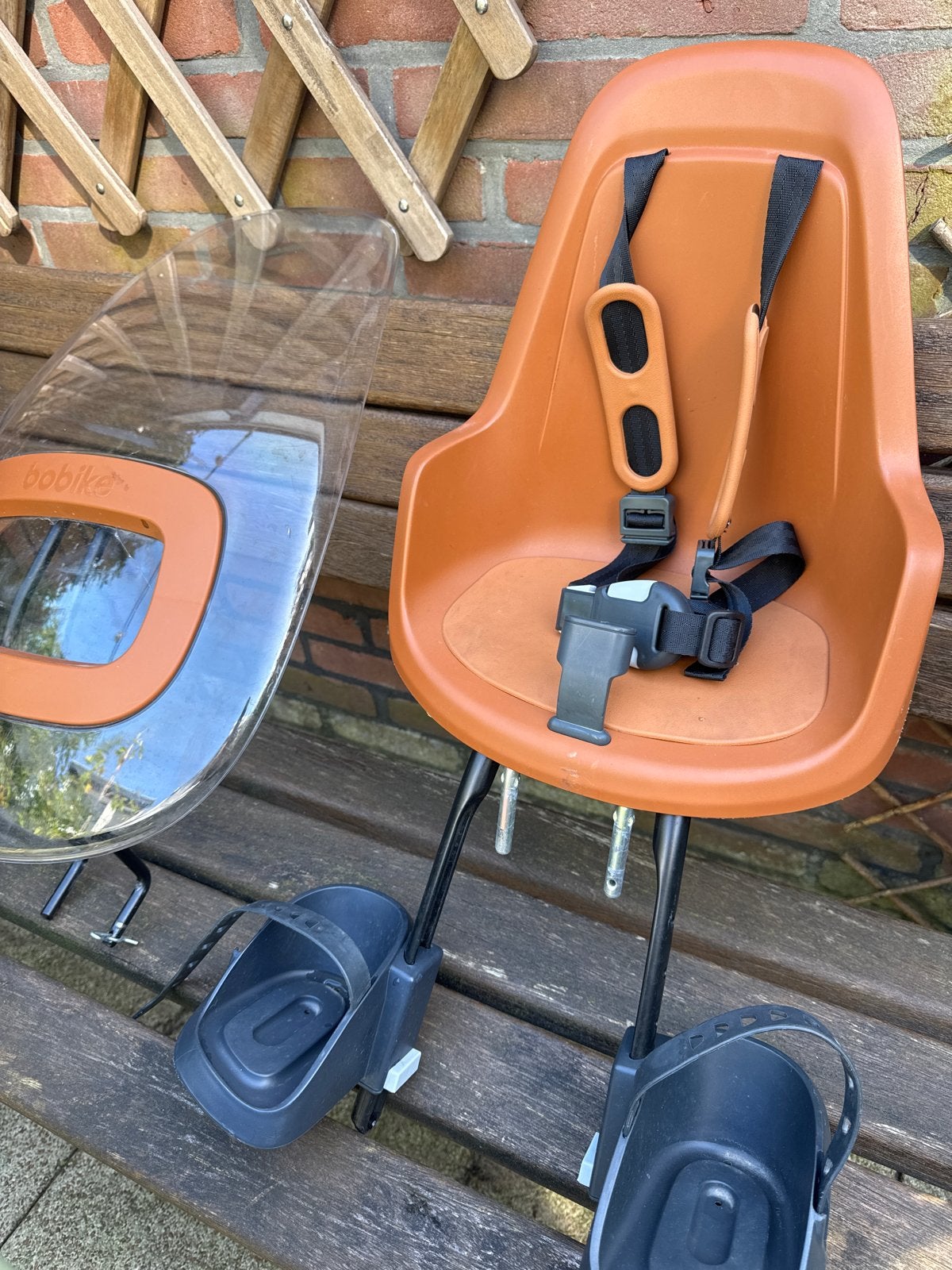 Bobike One Mini voorzitje met windscherm - Chocolate Brown, Ophalen, Gebruikt, Voetsteuntjes, Voorzitje