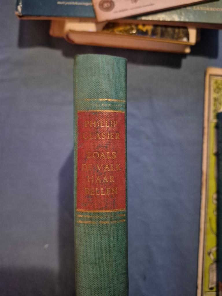 Zoals de valk haar bellen - Phillip Glasier (1968), Verzenden, Gelezen, Phillip Glasier