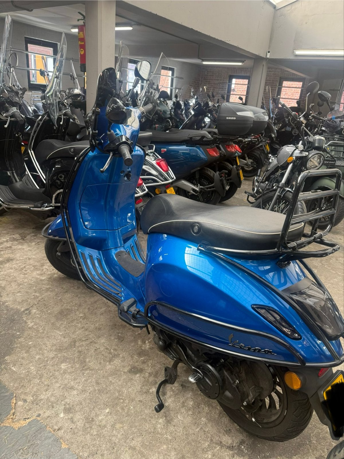 Vespa Sprint 2015 - Onderdelen/Opknapper (Vastloper, Schade), Fietsen en Brommers, Ophalen of Verzenden, Gebruikt, Overige modellen