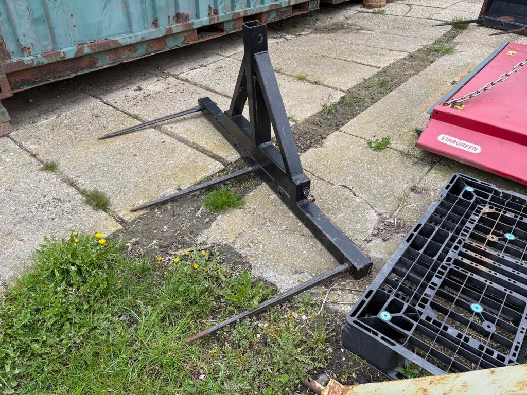 Stro prikker 2 meter breed, Ophalen, Gebruikt