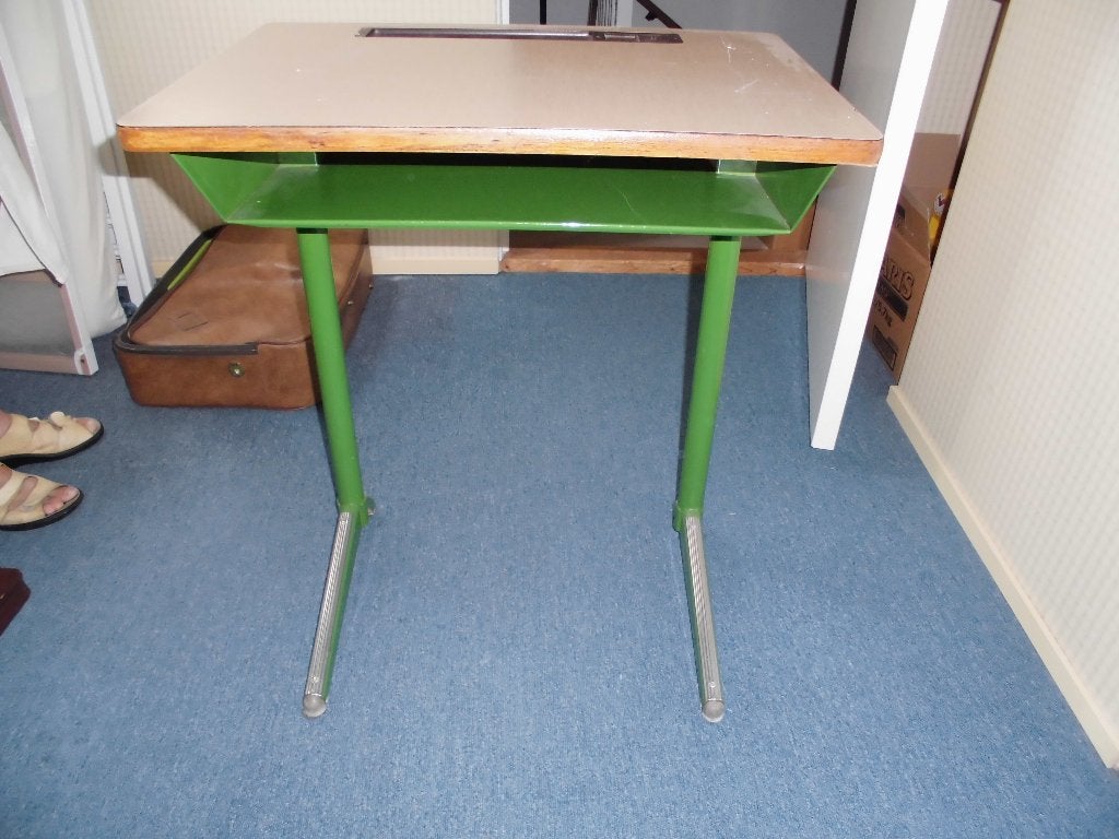 oud schoolbankje, Ophalen