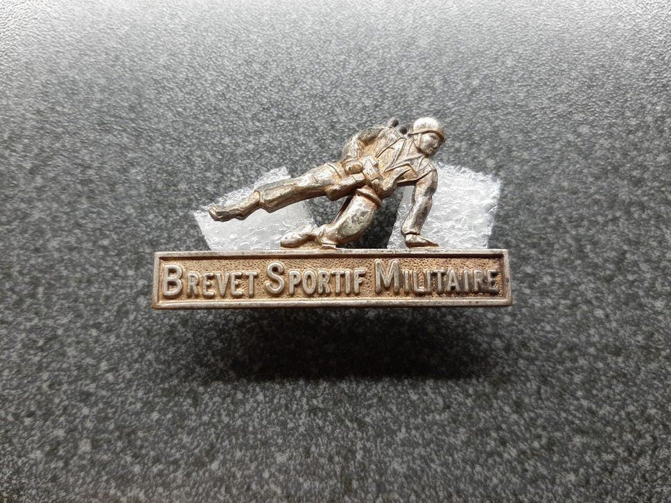 Frankrijk  - Brevet  Sportif Militaire  /44 x 25 mm., Ophalen of Verzenden, Landmacht, Overige gebieden, Embleem of Badge