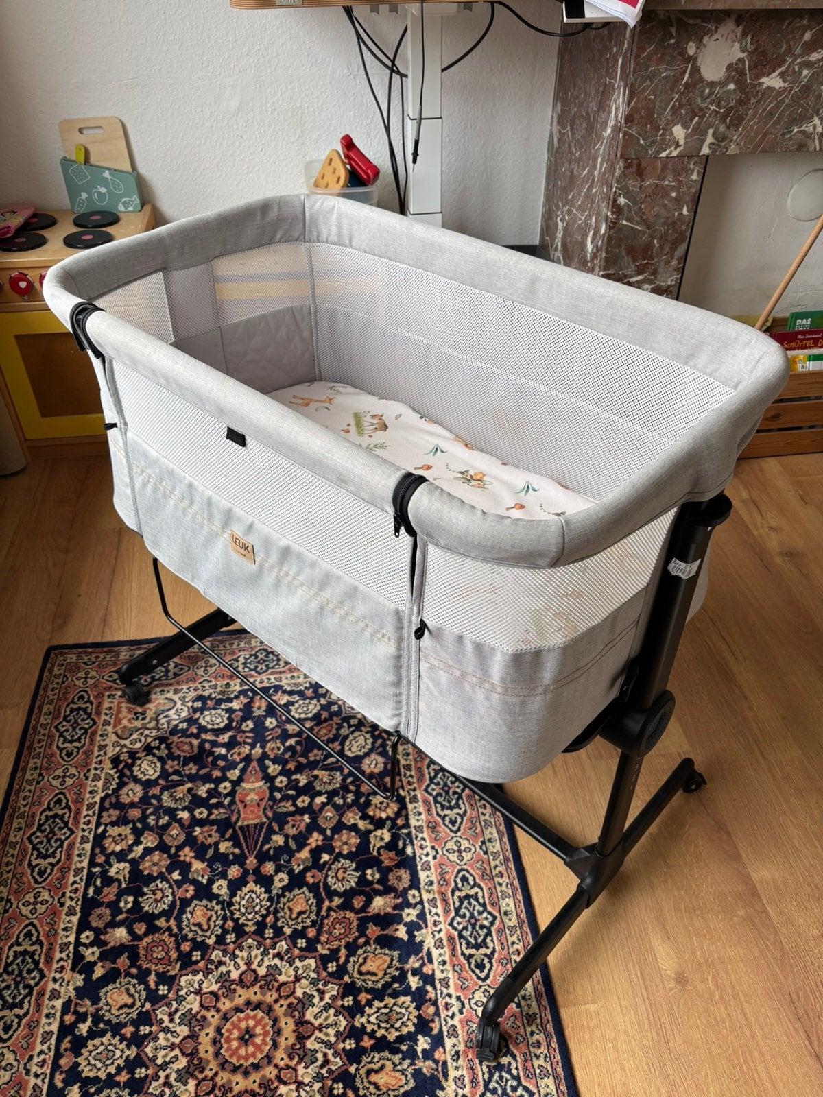 Ledikant cosleeper met matras, Ophalen, Zo goed als nieuw, Ledikant