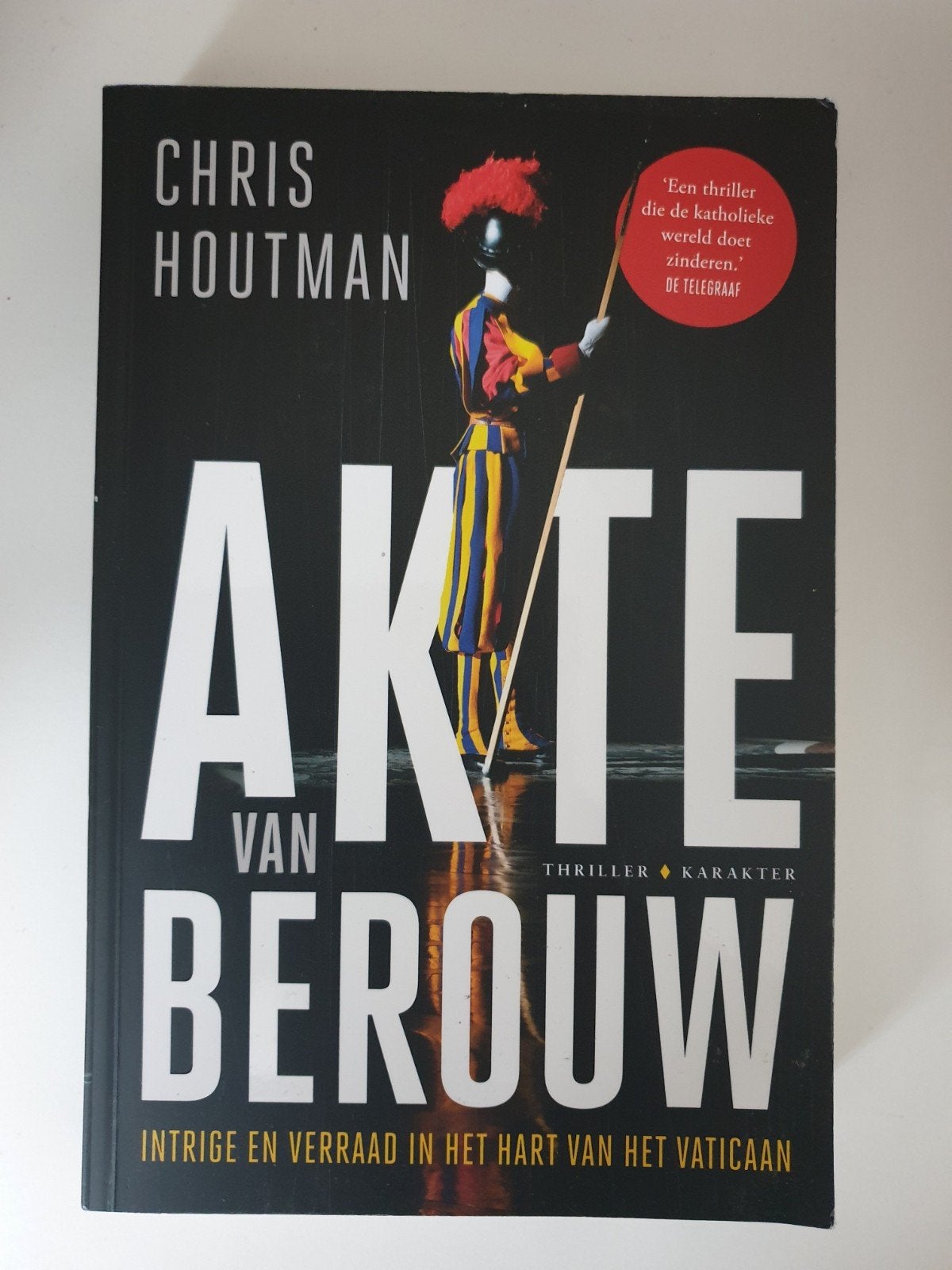 Akten van Berouw - Chris Houtman, Ophalen of Verzenden, Gelezen, Chris Houtman