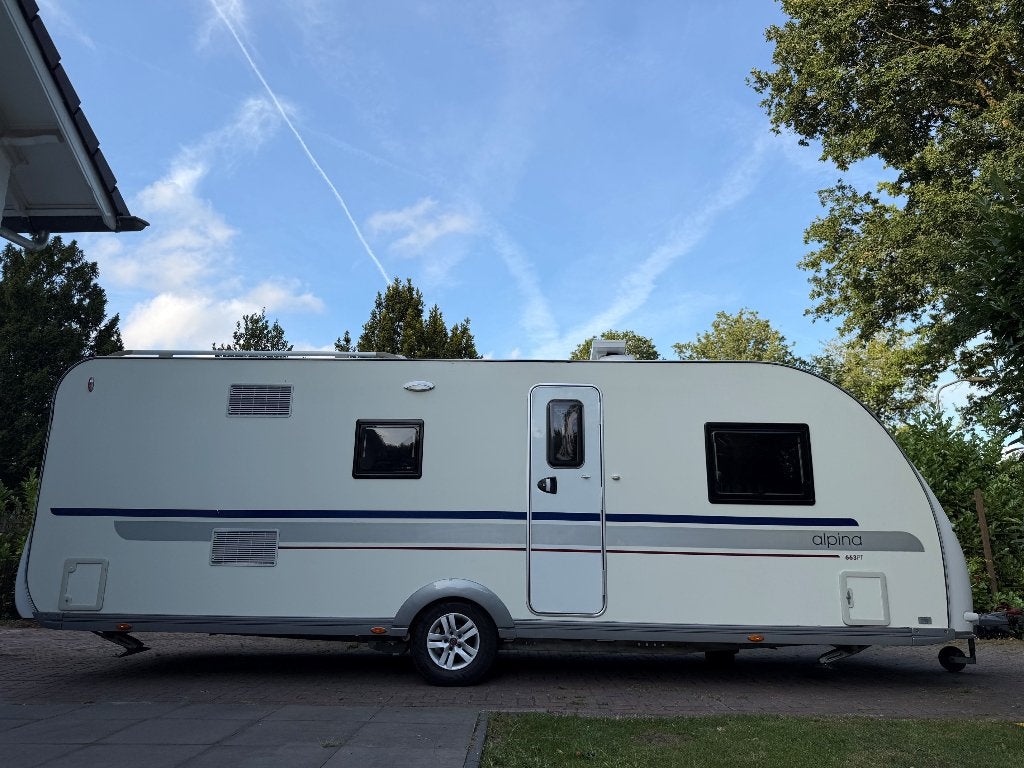 Adria Alpina 663PT wintervast/Alde/Al-Ko/Dometic/Truma/Thule, Rondzit, 7 tot 8 meter, Particulier, Meer dan 6