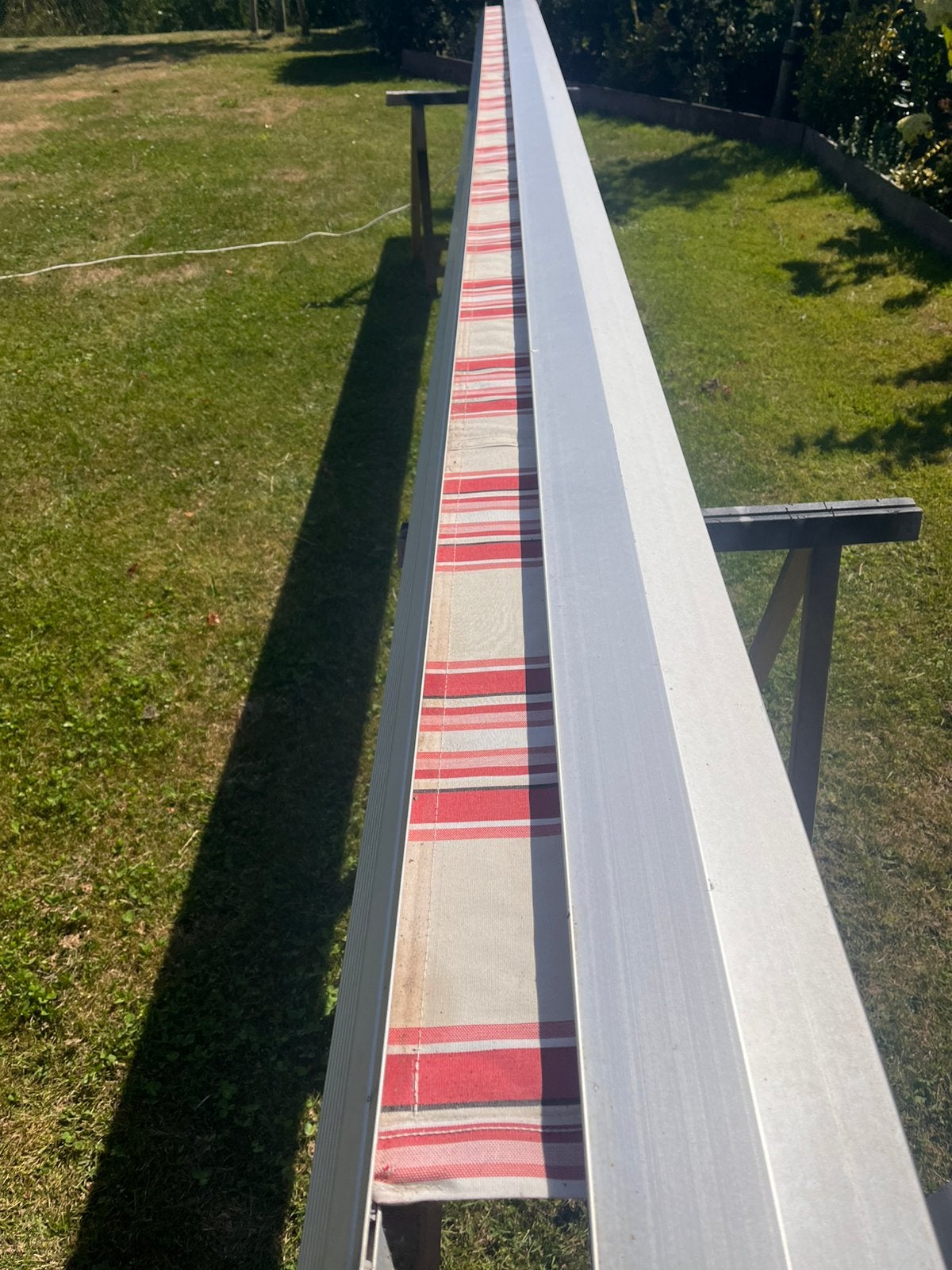 Knikarm zonnescherm elektrische 510cm, Ophalen, Elektrisch, Zo goed als nieuw, 250 cm tot 450 cm
