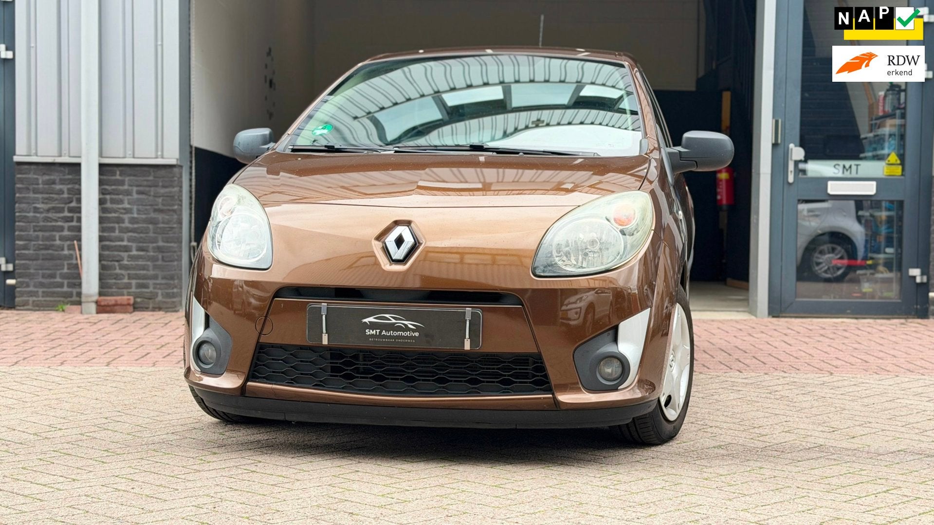 Renault Twingo 1.2-16V Authentique | NIEUWE APK | NAP | AIRC, Auto's, Renault, 839 kg, Gebruikt, Beige, 4 cilinders