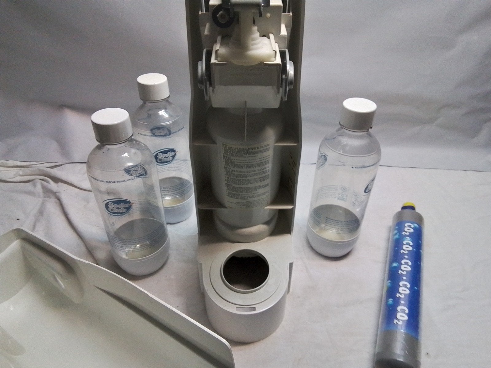 Soda Club Jet bruiswatermaker met 3 flessen en CO2-cilinder, Ophalen