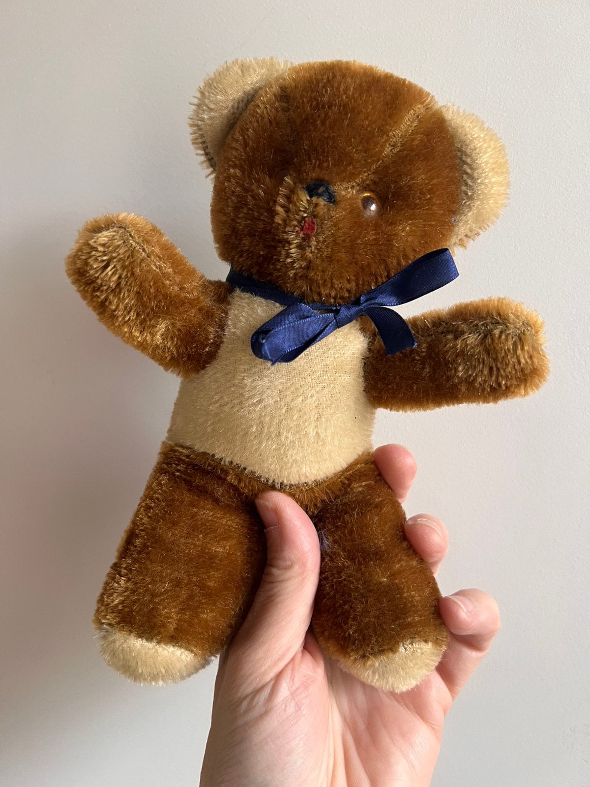 Vintage teddy, Verzamelen, Beren en Cherished Teddies, Ophalen of Verzenden, Zo goed als nieuw, Stoffen beer, Overige merken