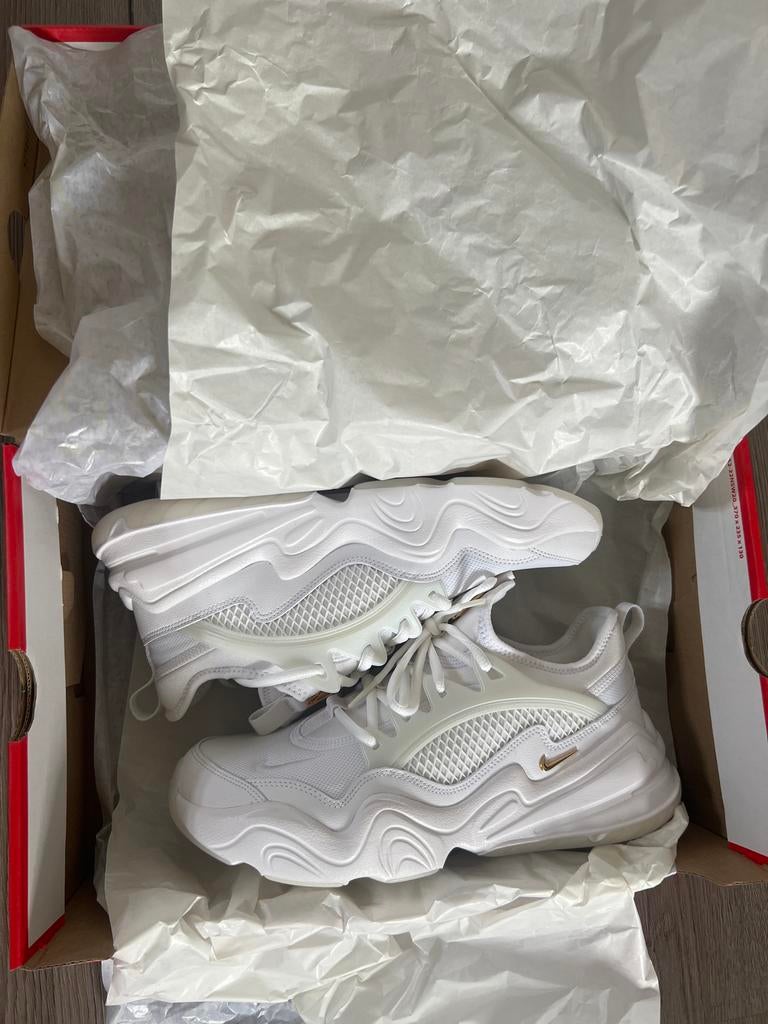SWDC W VICTORY TECH sportschoenen dames maat 41, Kleding | Dames, Ophalen of Verzenden, Nieuw, Wit