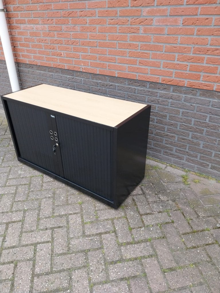 Gispen meta zwarte roldeurkasten, archiefkasten, kantoorkast, Niet ingevuld, 100 tot 150 cm, Niet ingevuld, Meerdere deuren