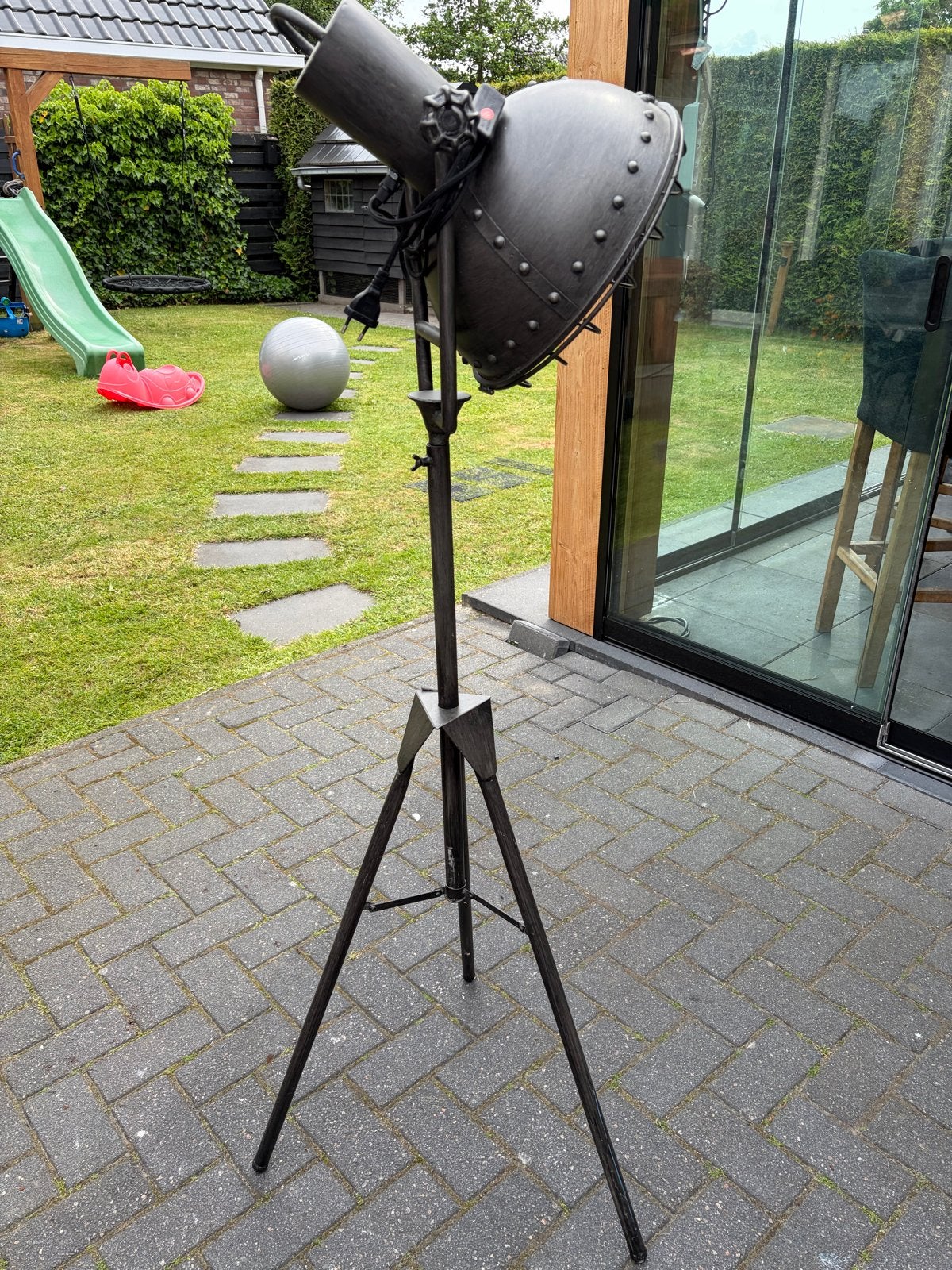 Industriële Vloerlamp / Studio Spot, Huis en Inrichting, Ophalen, Zo goed als nieuw, Industriële, Metaal