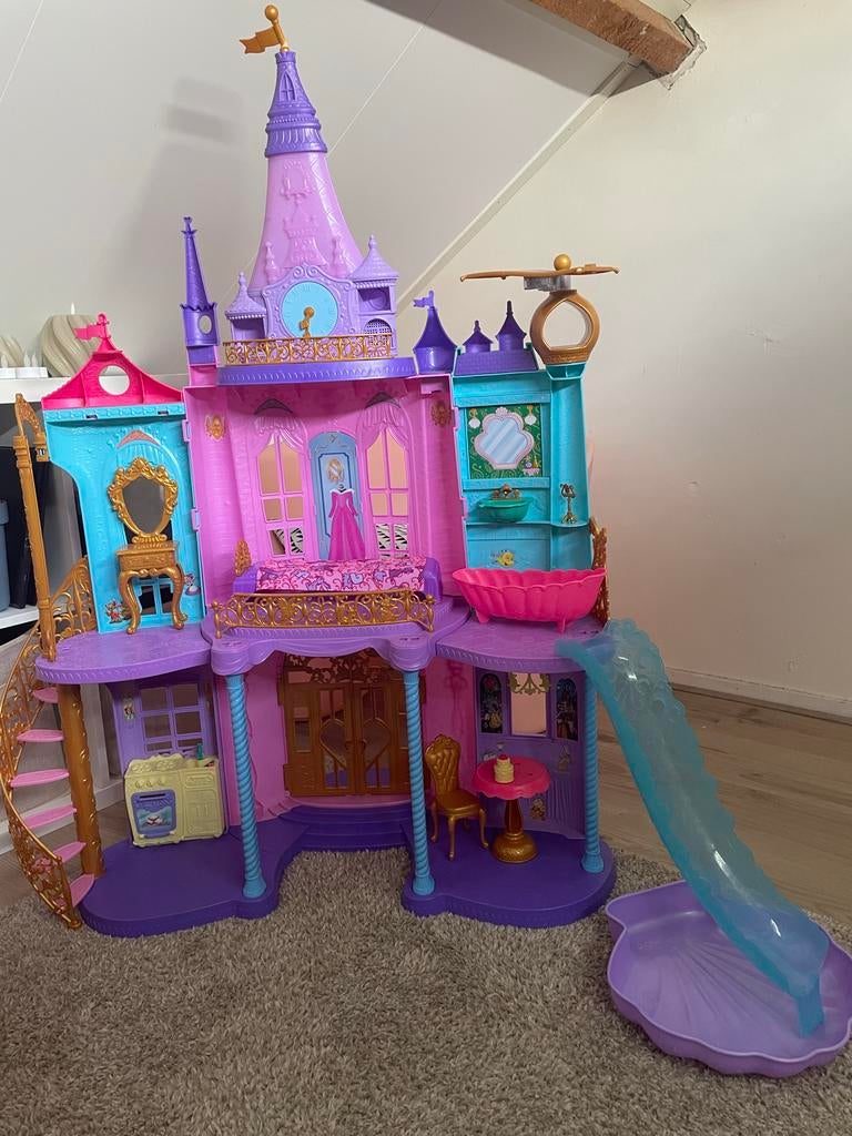 Groot Disney Prinsessen Kasteel Speelset, Ophalen, Gebruikt, Meisje