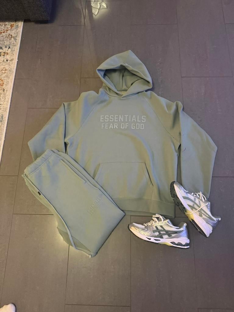 Essentials Fear of God maat M / Asics schoen maat 43, Kleding | Heren, Truien en Vesten, Ophalen of Verzenden, Zo goed als nieuw