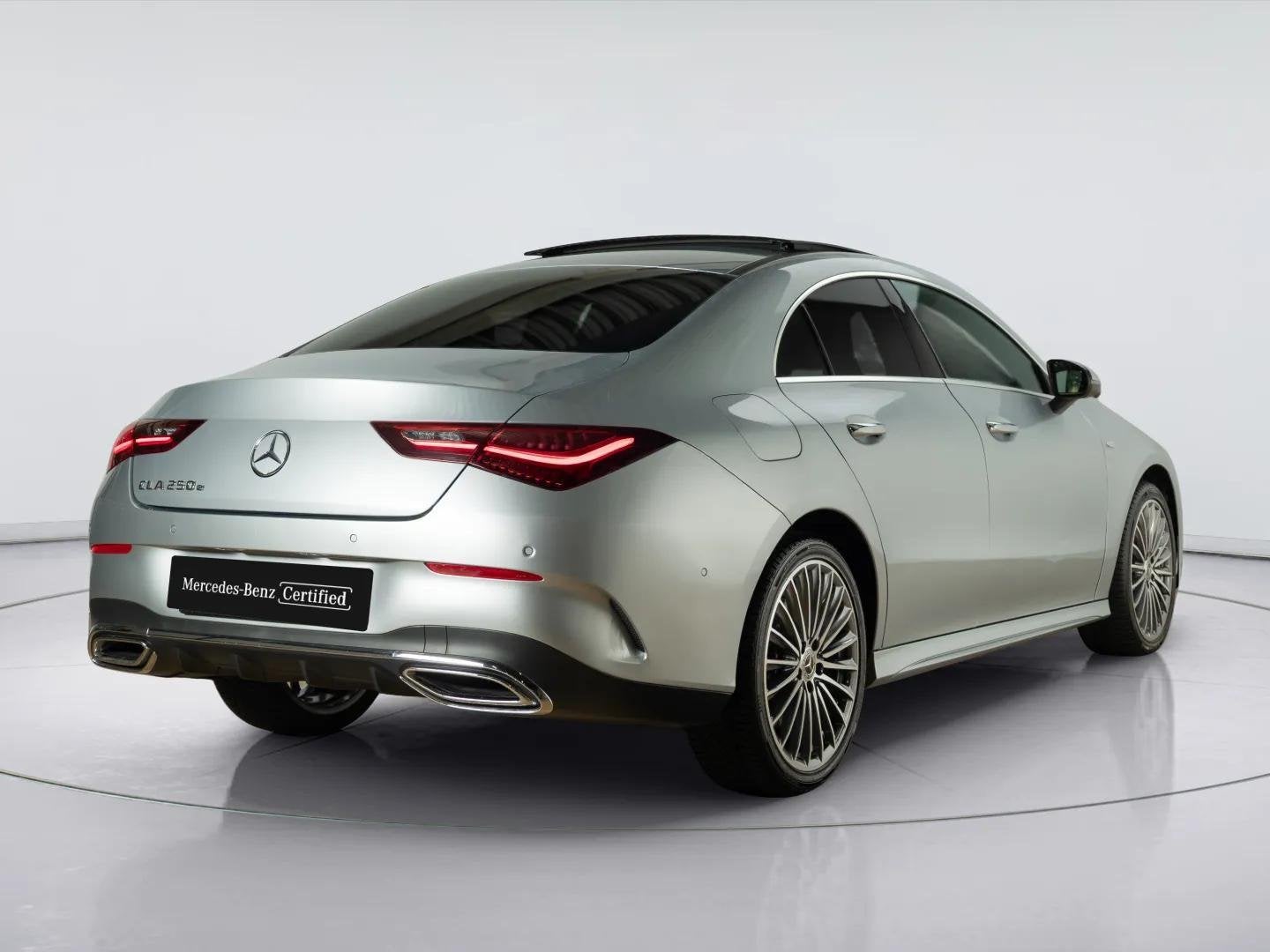 Mercedes-Benz CLA Coupé 250 e Business Solution AMG | Panor, Auto's, CLA, Gebruikt, 4 cilinders, 1650 kg