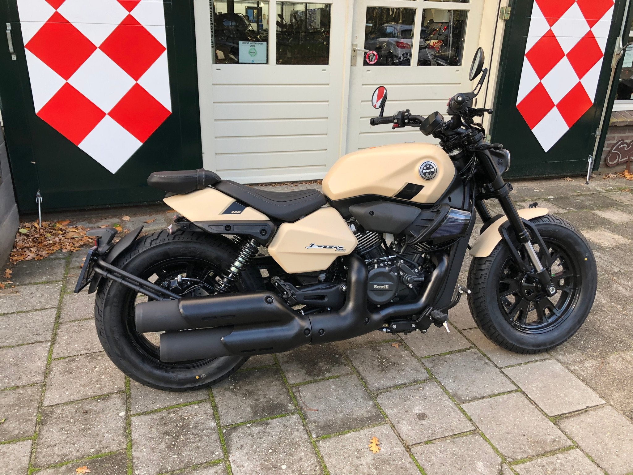 Benelli LEONCINO BOBBER 400 ABS E (bj 2026), Motoren, Strada Fornace Vecchia 30
61122  Pesaro, IT, Support@benelli.com, Benelli Q.J. srl