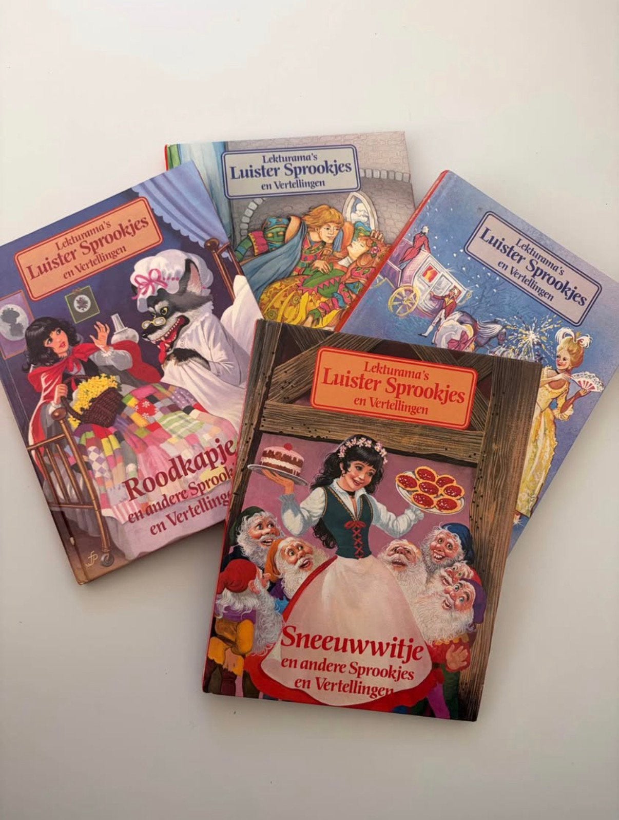 Set Lecturama’s Luister Sprookjes en Vertellingen / 26 stuks, Boeken, Ophalen of Verzenden, Gelezen