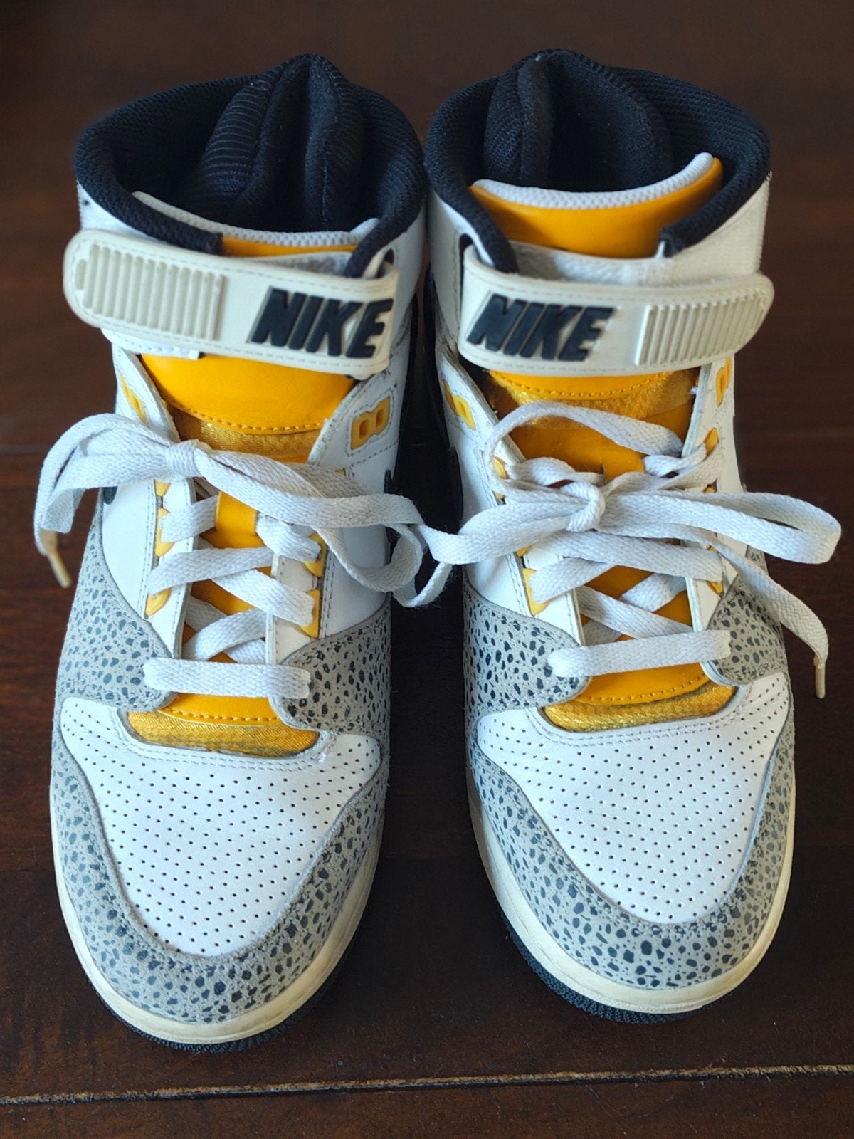 Nike Air Flight 89 Sneakers Maat 39 Wit/Geel/Zwart, Wit, Nike, Ophalen of Verzenden, Sneakers of Gympen