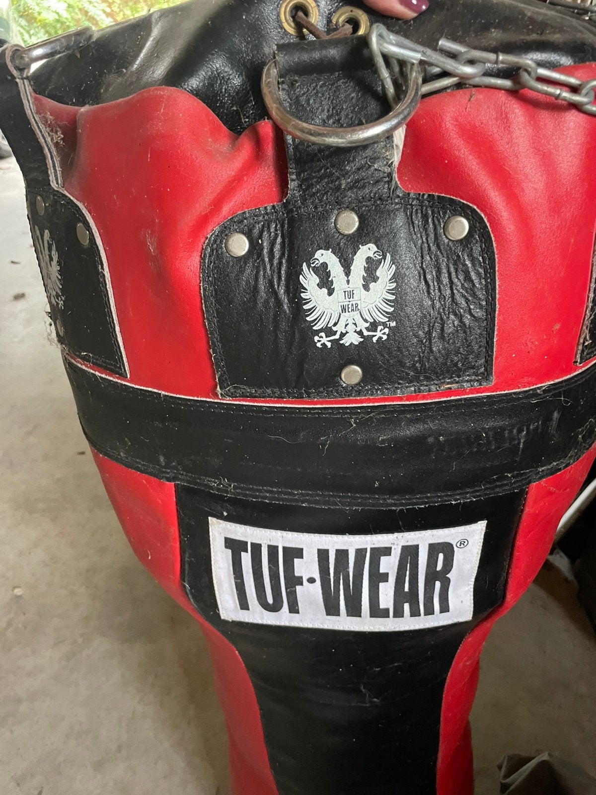 TUF-WEAR Bokszak - Stevig en Duurzaam (Rood/Zwart), Ophalen, Gebruikt, Overige, Vechtsportmateriaal