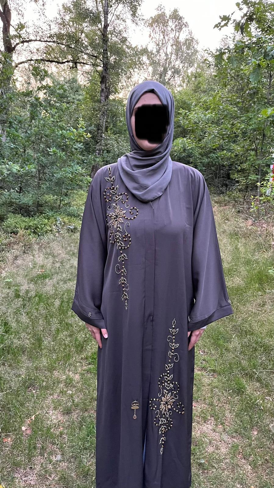 Nieuwe jurk dames uit Dubai grijs, Ophalen of Verzenden, Nieuw, Grijs, Galajurk