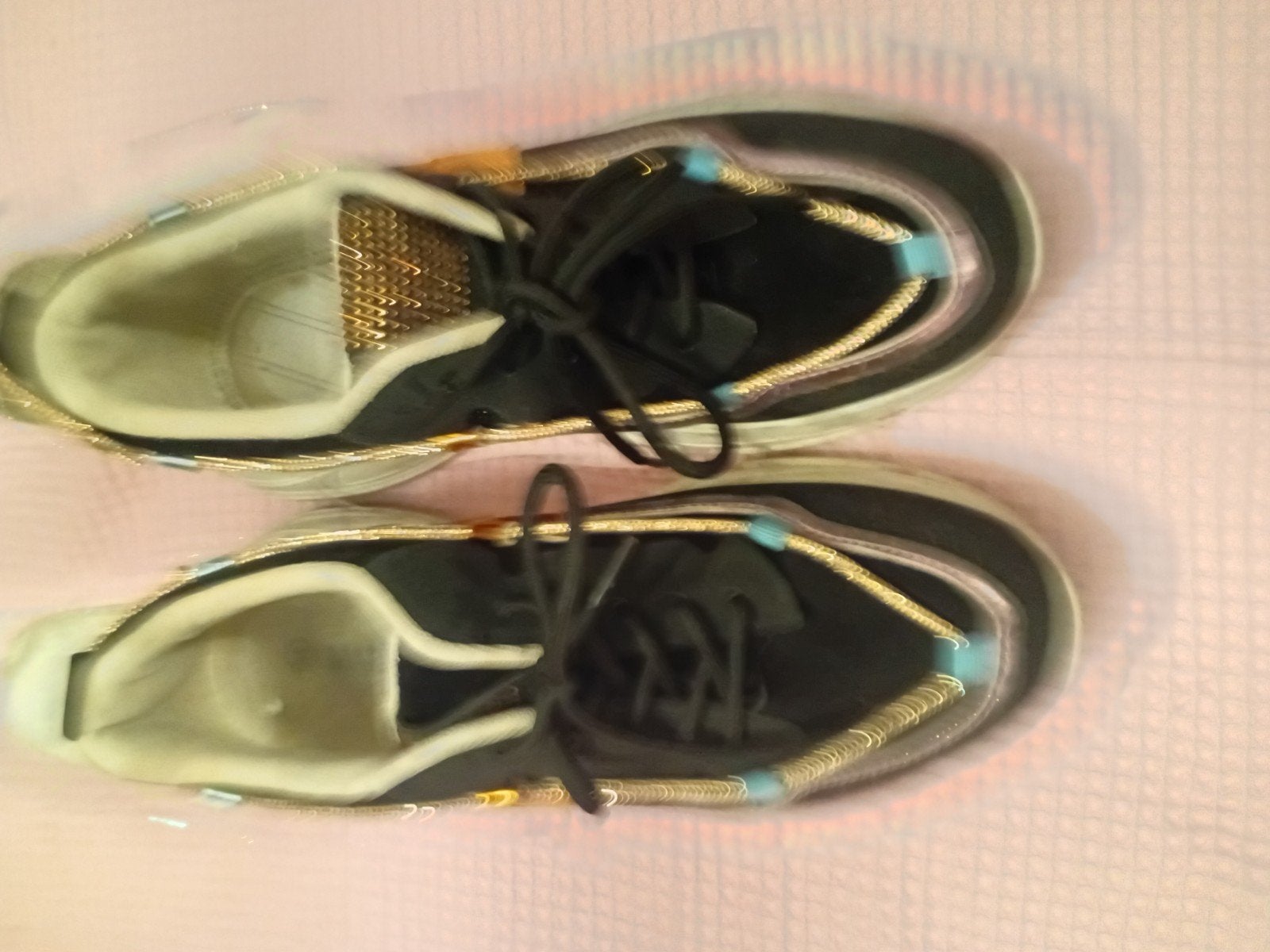 Merkkleding per kilo: Tommy Hilfiger, Levi's, Nike, etc., Ophalen, Zo goed als nieuw