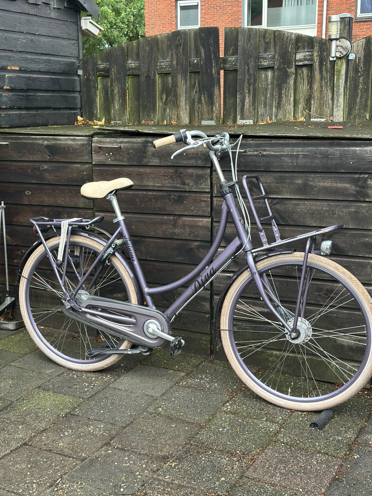 Damesfiets, Ophalen, Zo goed als nieuw