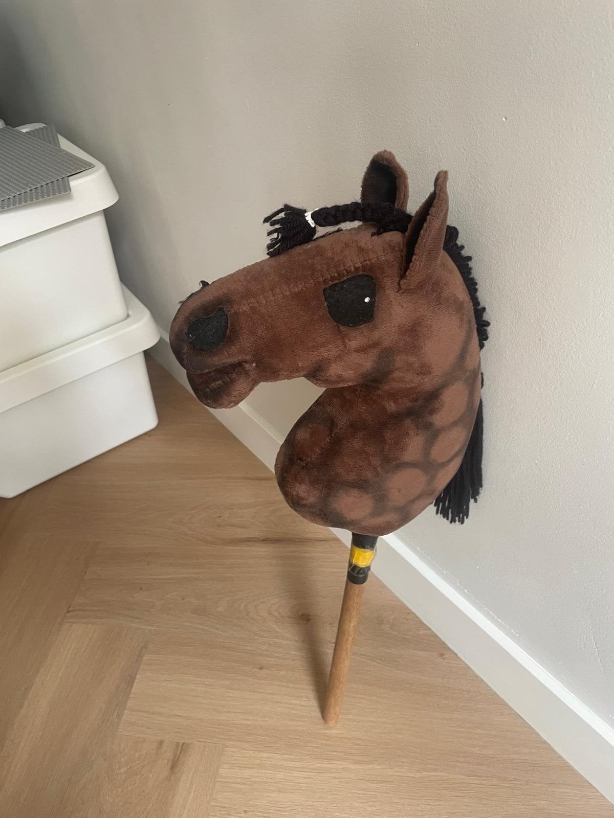 Hobbyhorse met hoofdstel - Bruin stokpaard, Ophalen of Verzenden, Gebruikt, Jongen of Meisje