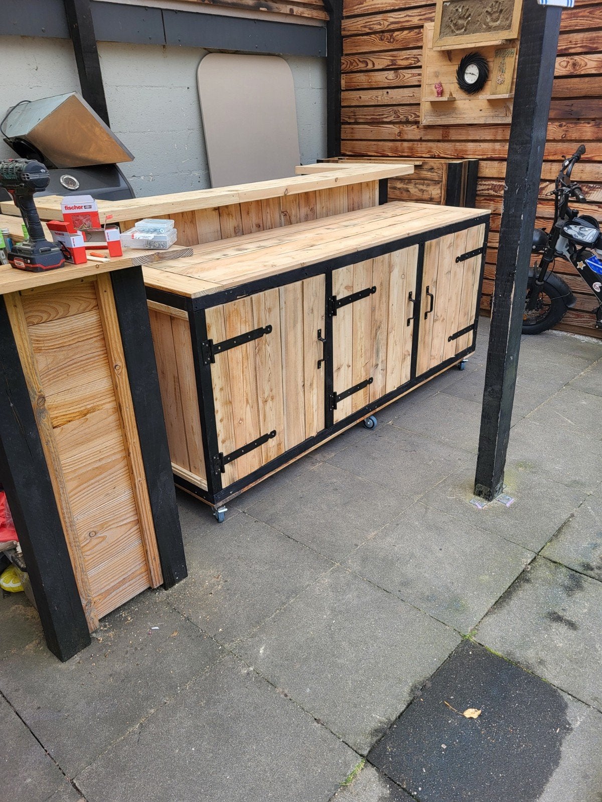 buitenkeuken op wielen, Tuin en Terras, Ophalen, Houtskool