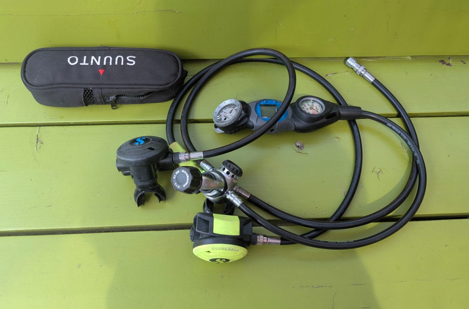 Scubapro duikregelaar met Suunto duikcomputer, Ophalen, Gebruikt, Duikcomputer