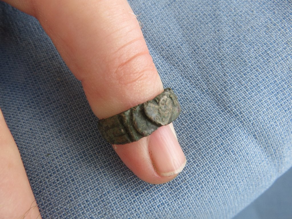 Liefdes ring met hartje in brons - 18e eeuw - bodemvondst, Ophalen of Verzenden, Brons, Ring