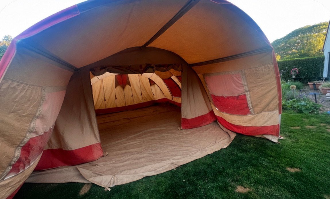 Superruime familietent / festivaltent (8x4 meter!) –, Ophalen, Zo goed als nieuw, Meer dan 6
