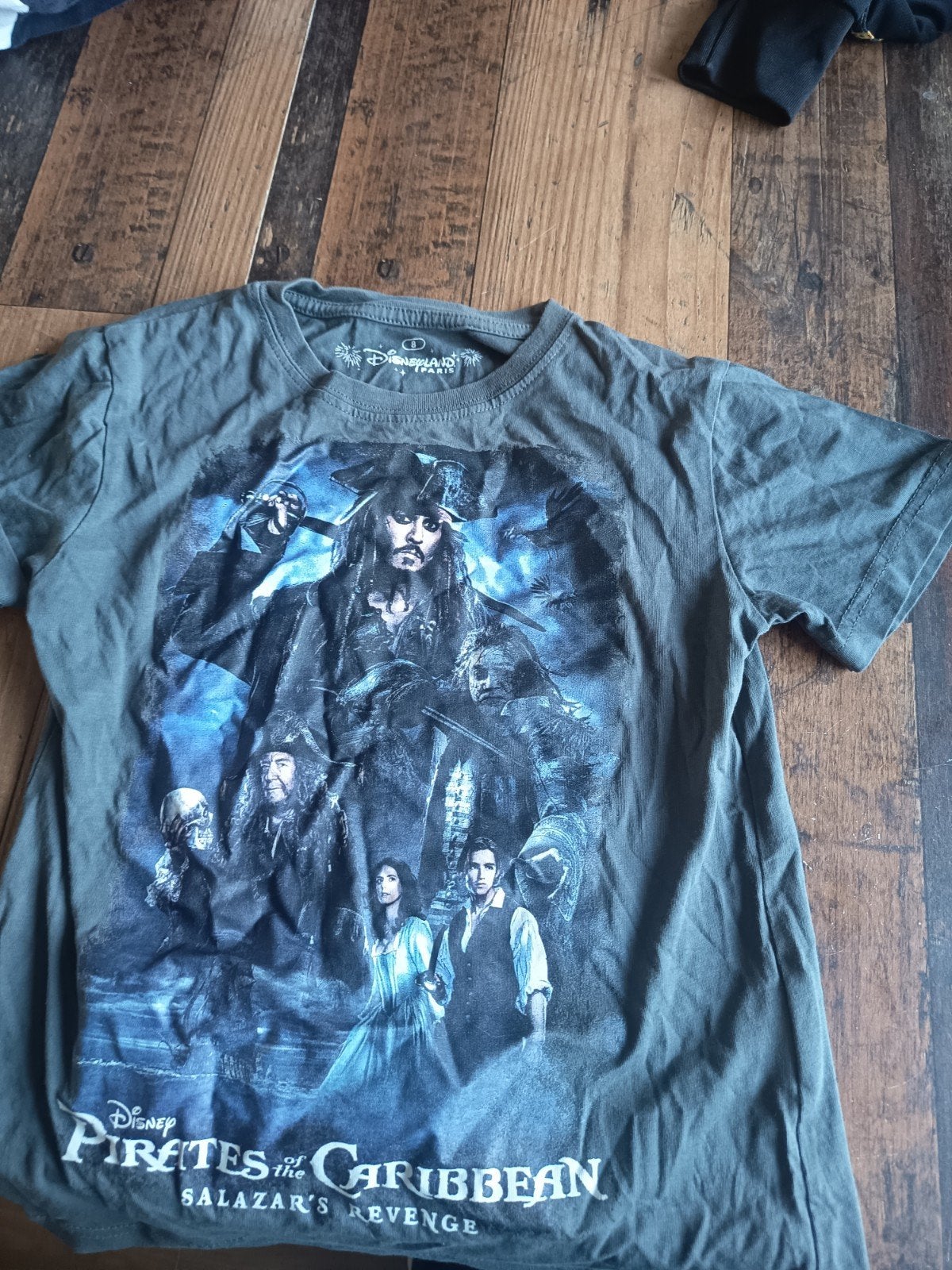 Disneyland Pirates of the Caribbean T-shirt - 8 jaar, Gebruikt, Ophalen of Verzenden, Shirt of Longsleeve, Jongen of Meisje