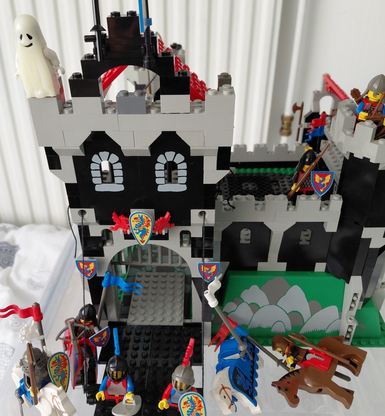 Lego System 6086 Zwarte Ridder Kasteel met Figuren, Ophalen of Verzenden, Zo goed als nieuw, Overige merken