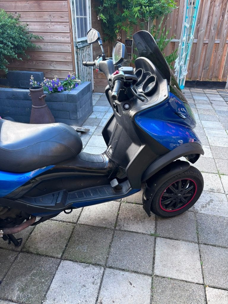 Tekoop Piaggio mp3 400LT, Gebruikt, 1 cilinder, Sport, Particulier