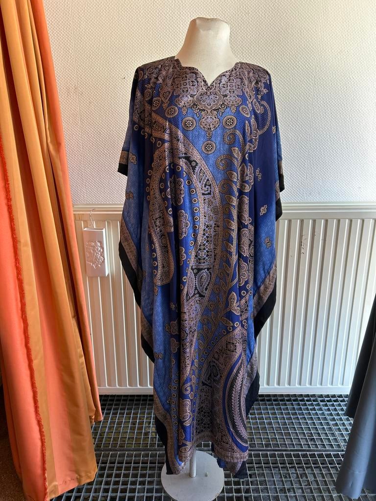 Mooie blauwe kaftan met paisley print - One Size, Blauw, Maat 46/48 (XL) of groter, Ophalen of Verzenden, Zo goed als nieuw