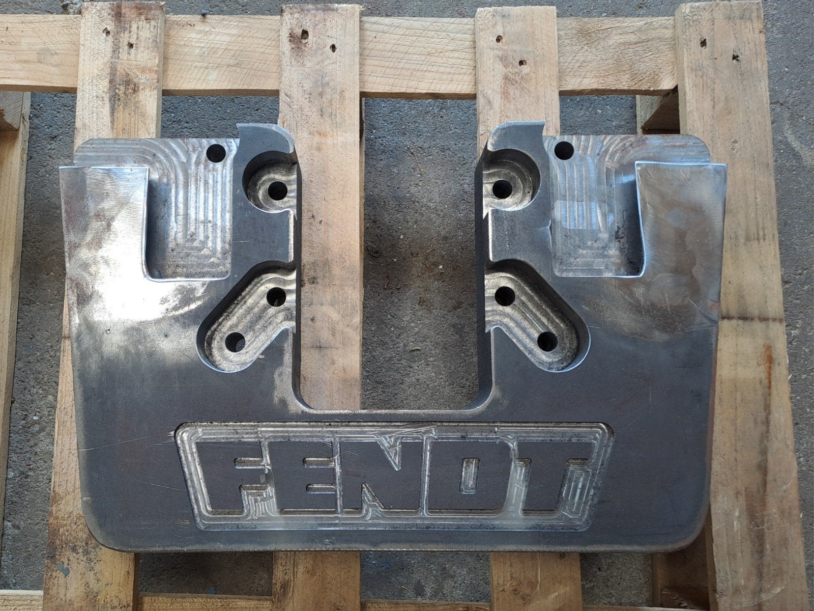 fendt eigenbouw moederblok, Ophalen