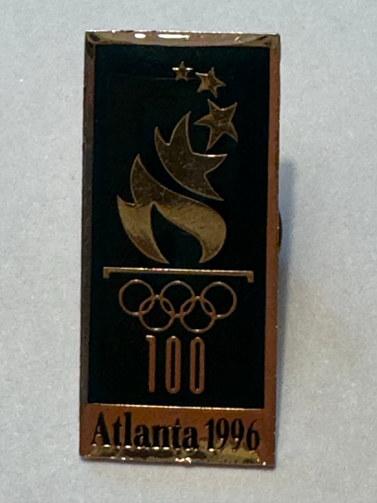 Olympische Spelen Atlanta 1996 Pin - Donkergroen, Ophalen of Verzenden, Gebruikt, Sport, Speldje of Pin