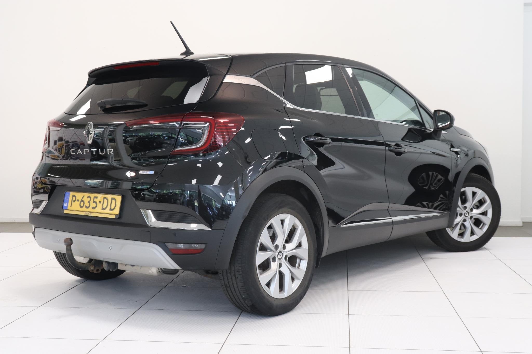 Renault Captur 1.6 E-Tech Plug-in Hybrid 160 Business | Came, Auto's, Gebruikt, 4 cilinders, Met garantie (alle), Leder en Stof