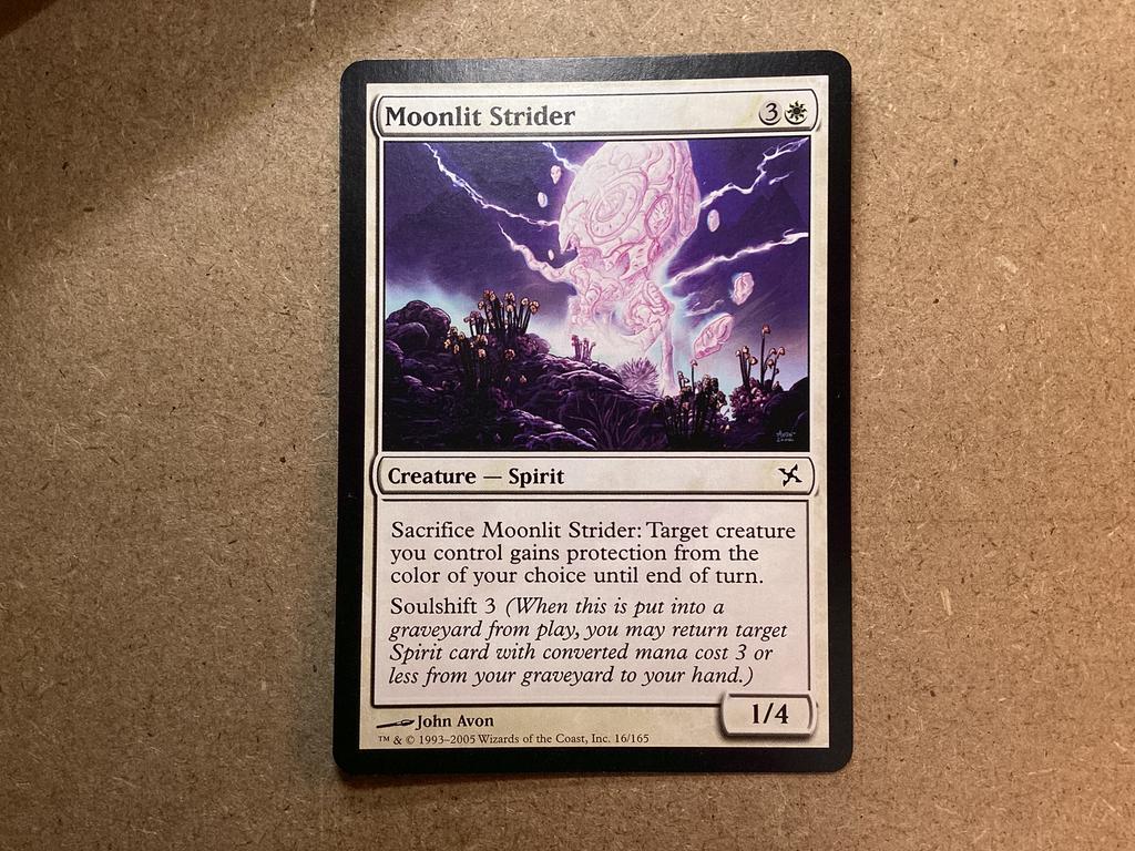 1x Moonlit Strider [016/165] (Near Mint), Ophalen of Verzenden, Zo goed als nieuw, Losse kaart