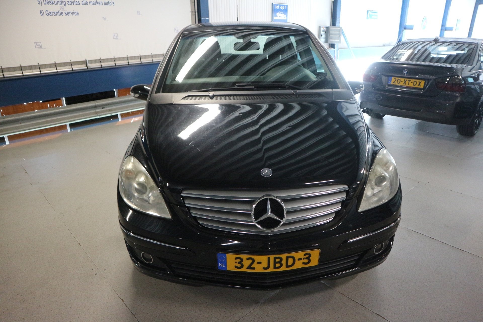 Mercedes-Benz B-klasse 170 AUTOMAAT . AIRCO . STOELVERWARMIN, Auto's, 4 cilinders, 116 pk, Zwart, 14 km/l