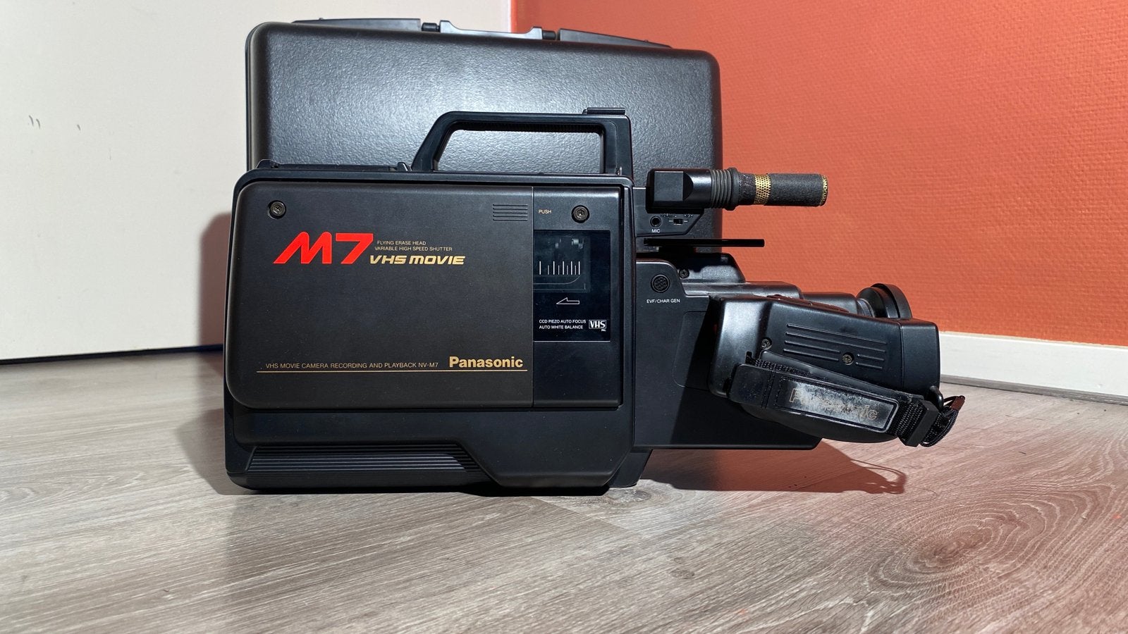 Panasonic M7 Camera DEFECT, Ophalen, VHS of SVHS, (Video)band