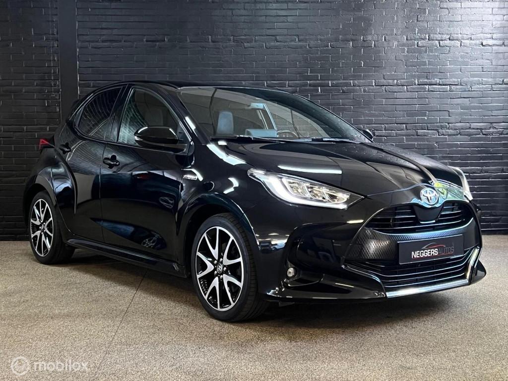 Toyota Yaris 1.5 Hybrid Launch Edition|Stoelvw |Navi|Camera, Gebruikt, 116 pk, 1490 cc, Bedrijf
