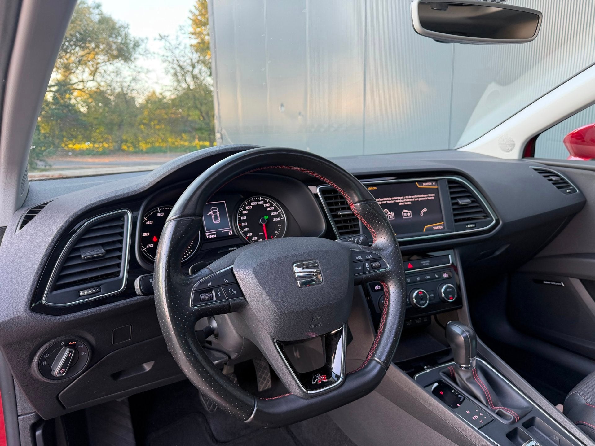 Seat Leon 1.8 TSI FR 179PK Aerodynamica Pano | Beats |, Auto's, Gebruikt, 4 cilinders, Leon, Adaptive Cruise Control