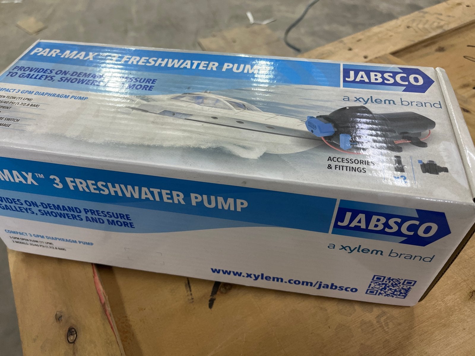 Jabsco Par-Max 3 Freshwater Pomp - Nieuw in doos, Ophalen, Nieuw, Kombuis en Sanitair