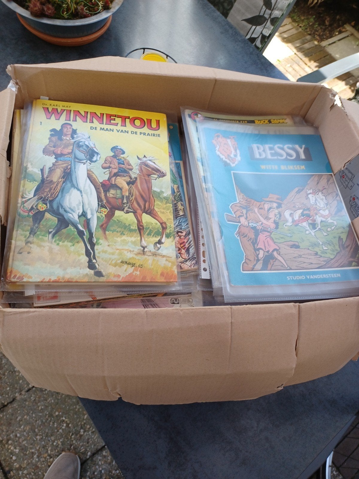 stripboeken, Meerdere stripboeken, Ophalen